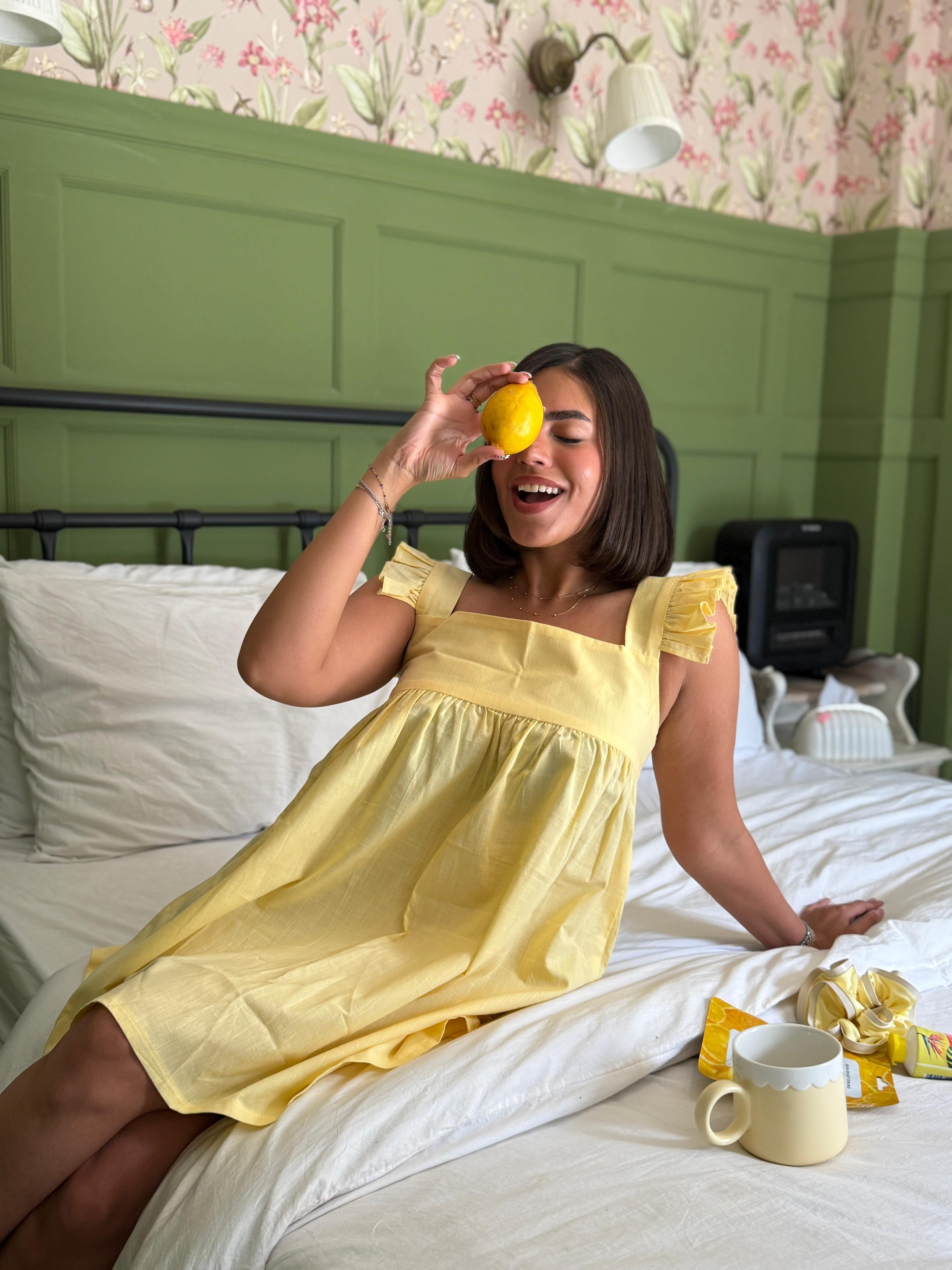 Fluffy dress (butter yellow)
