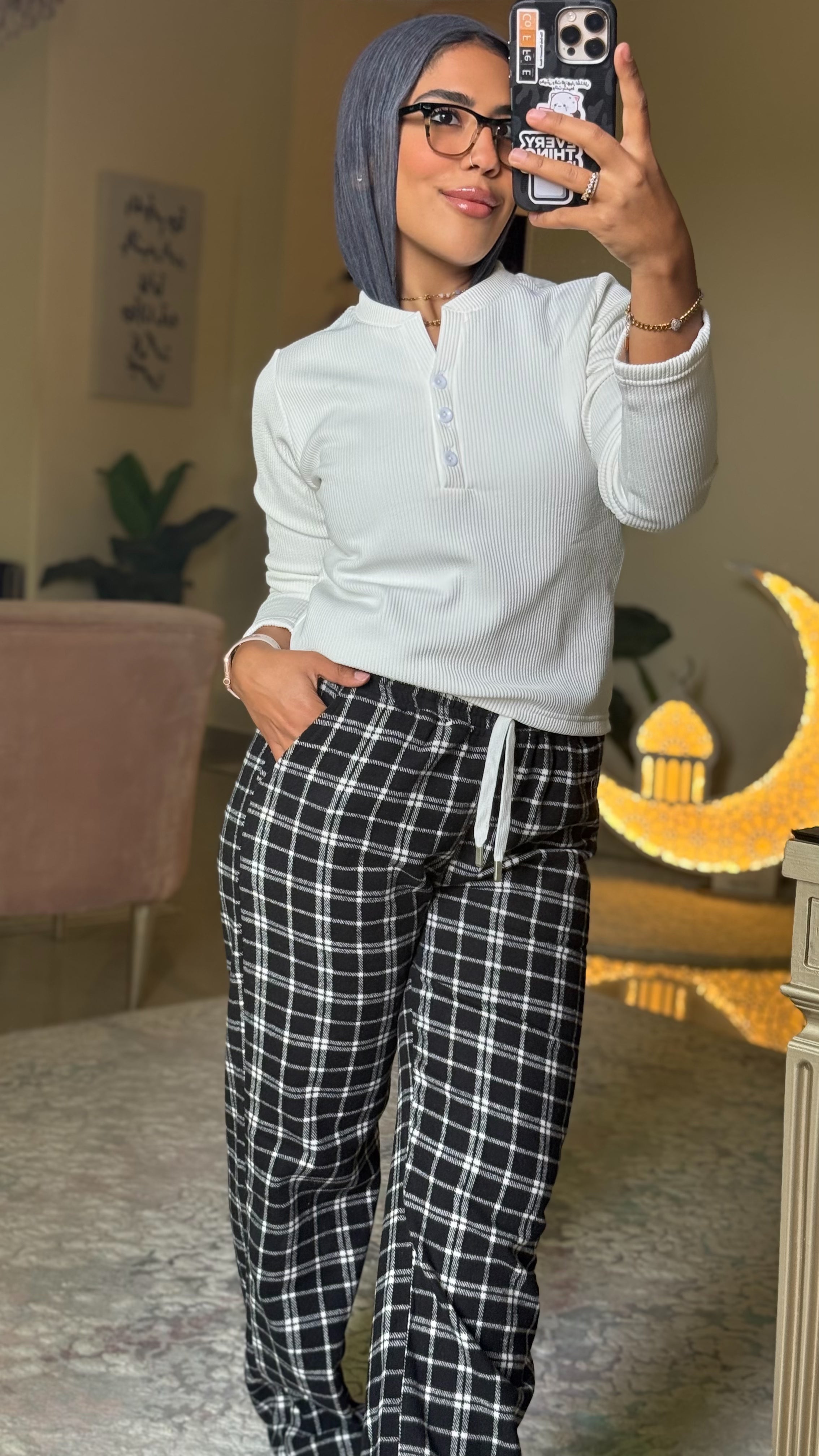Cozy black plaid set