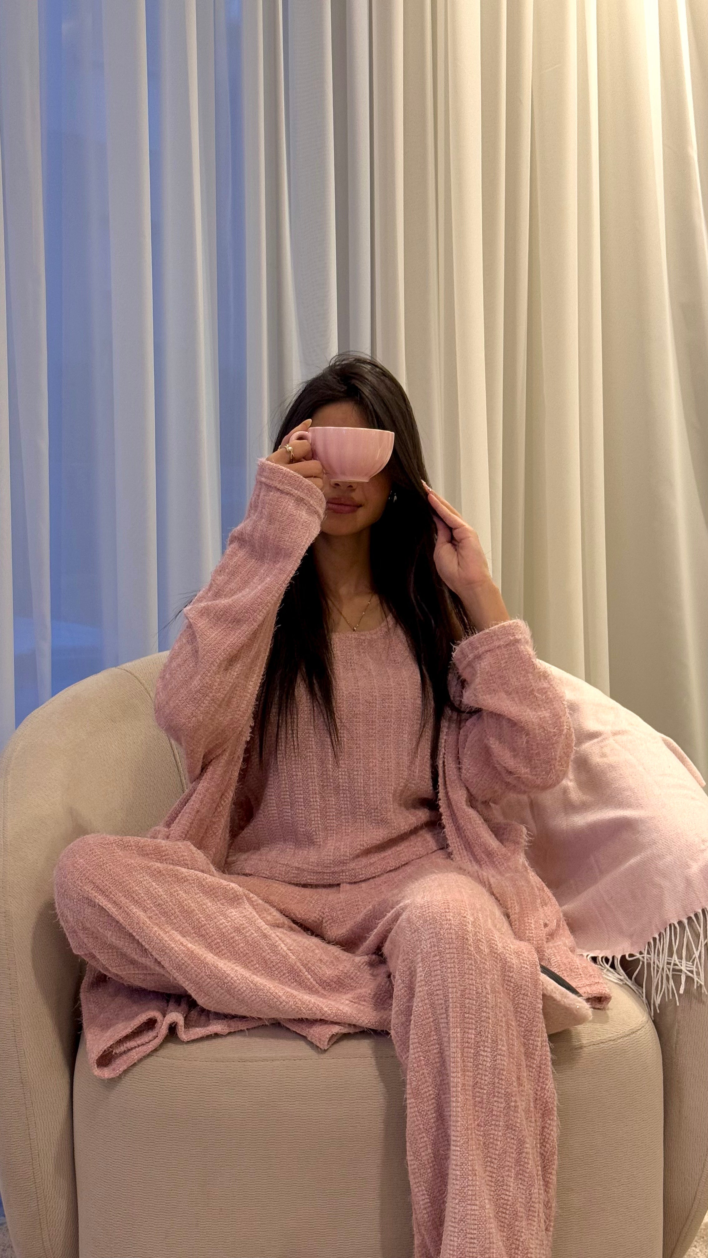 quiet luxury - pink