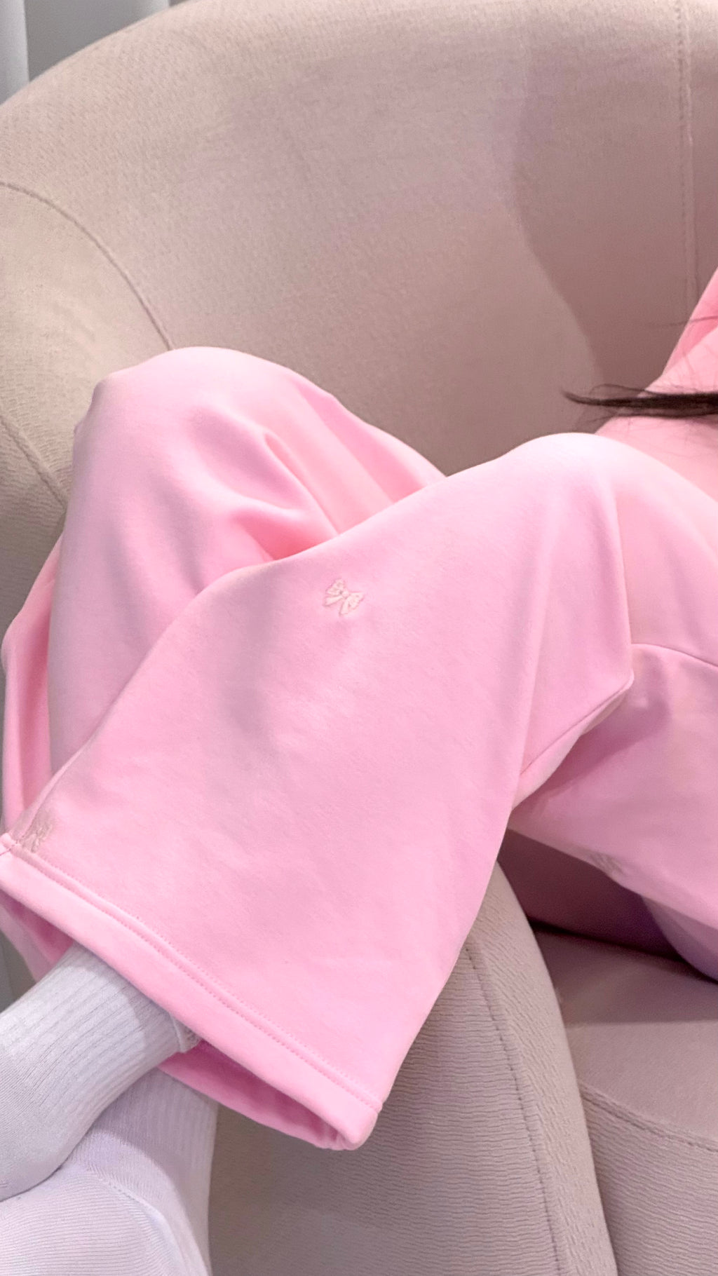 pink hug pj